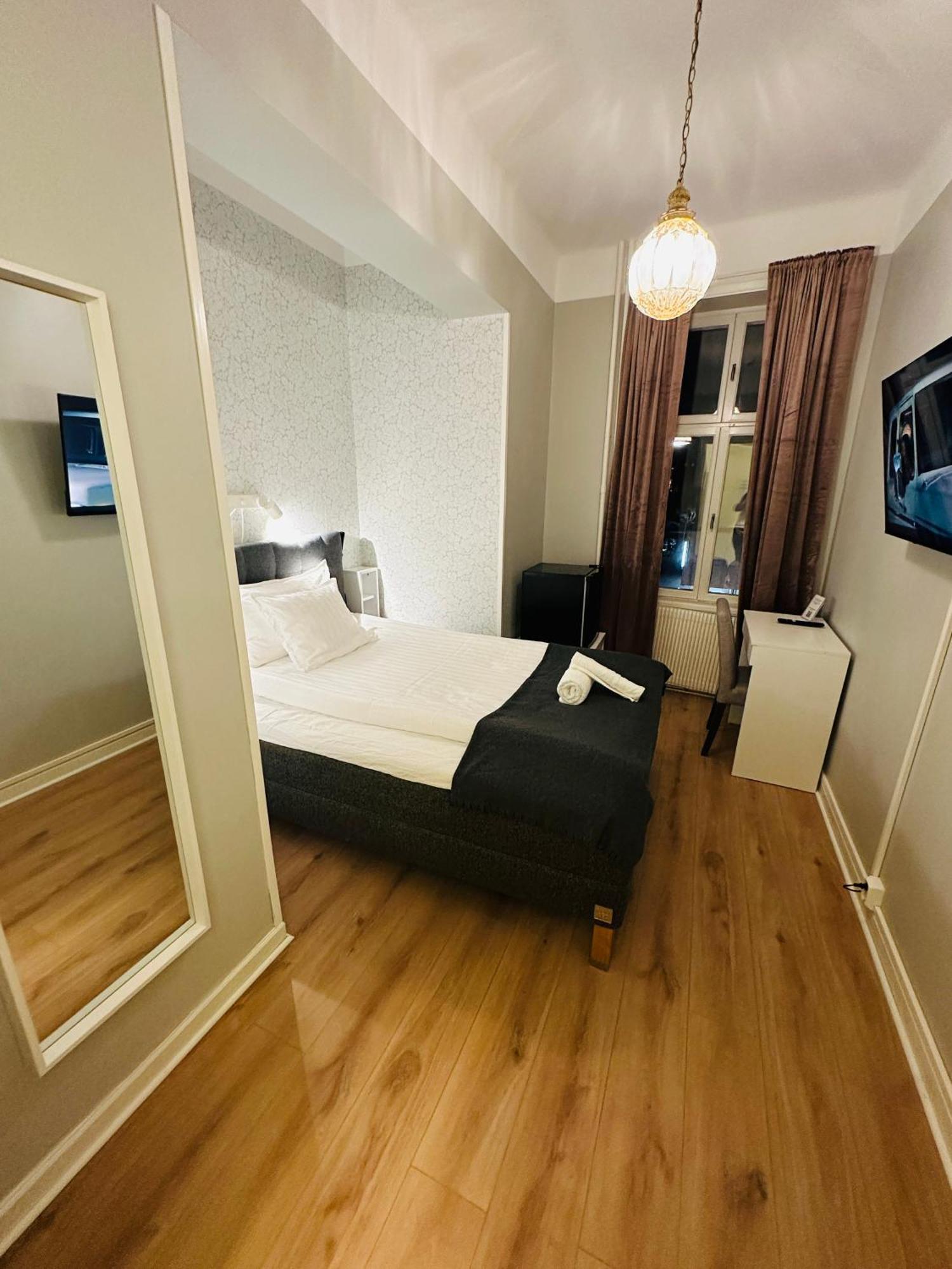 Vattengraendens Vandrarhem & Hotel نورشوبينغْ الغرفة الصورة